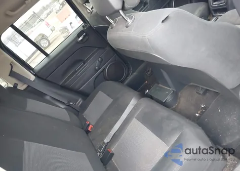 2015 Jeep Patriot Sport z USA, uszkodzony, nr VIN 1C4NJPBA7FD367478